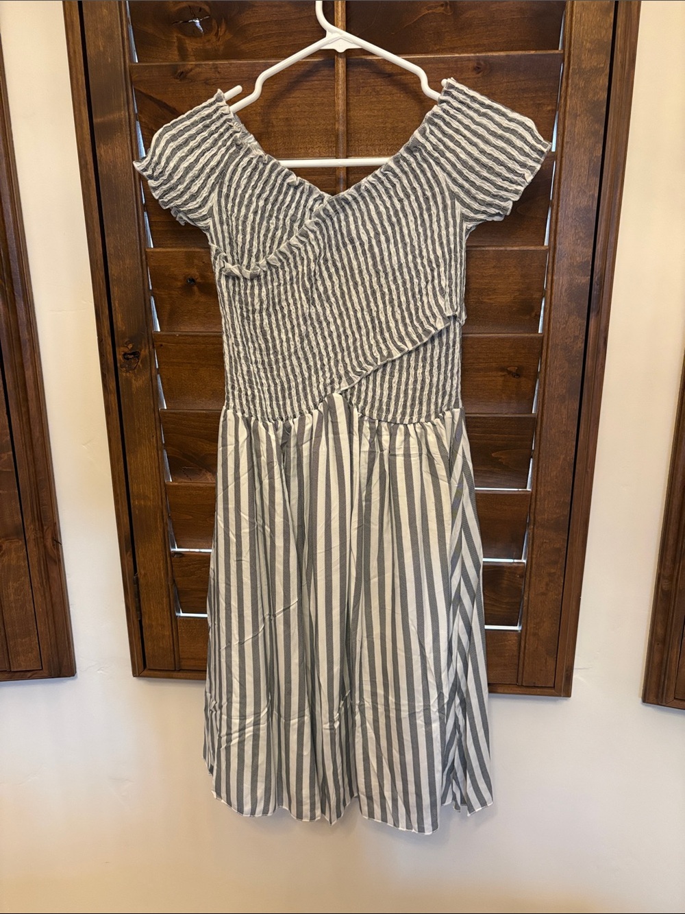 Off-Shoulder Striped Midi Dress in Gray and White